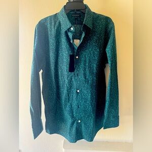 Banana Republic turquoise button up, large